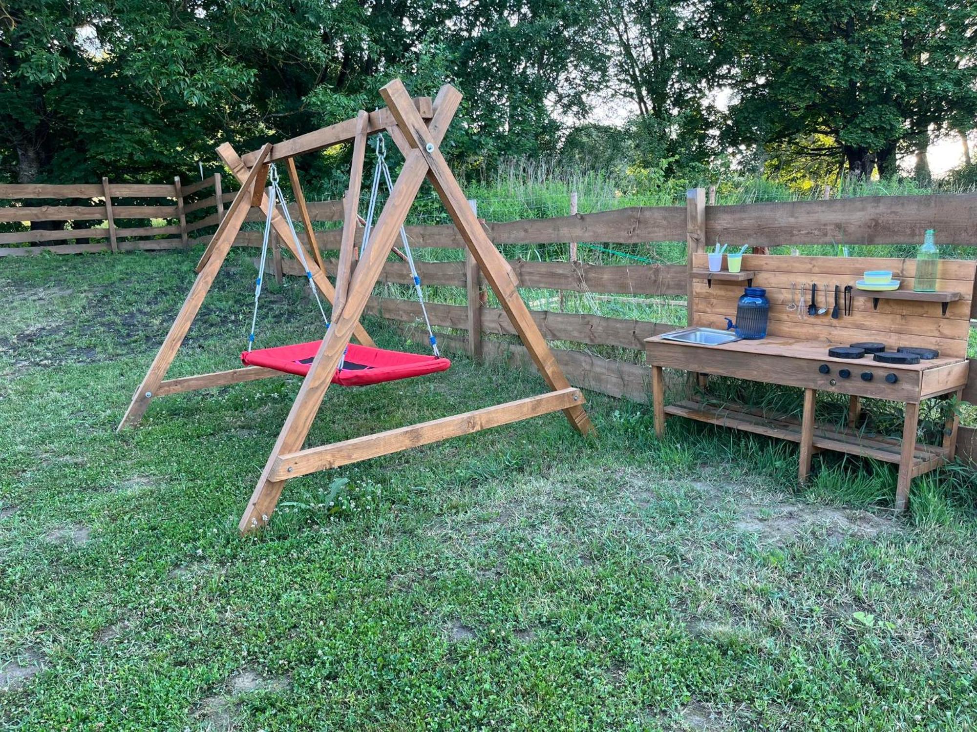 Zielona Chatka Nad Sapina Pozezdrze Zewnętrze zdjęcie